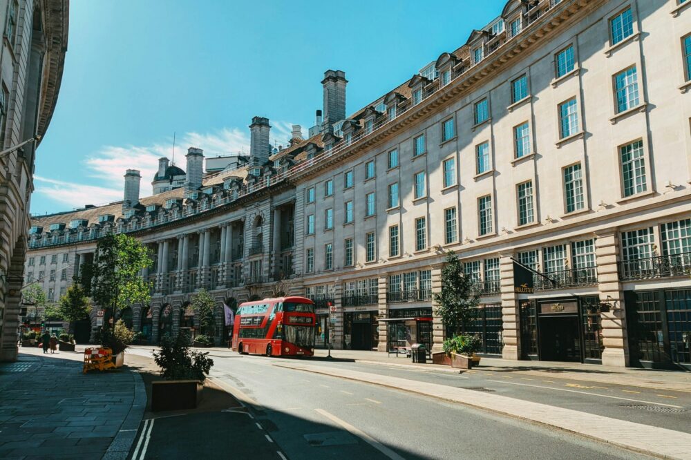 What hotels in London have soundproof rooms for solo peace?