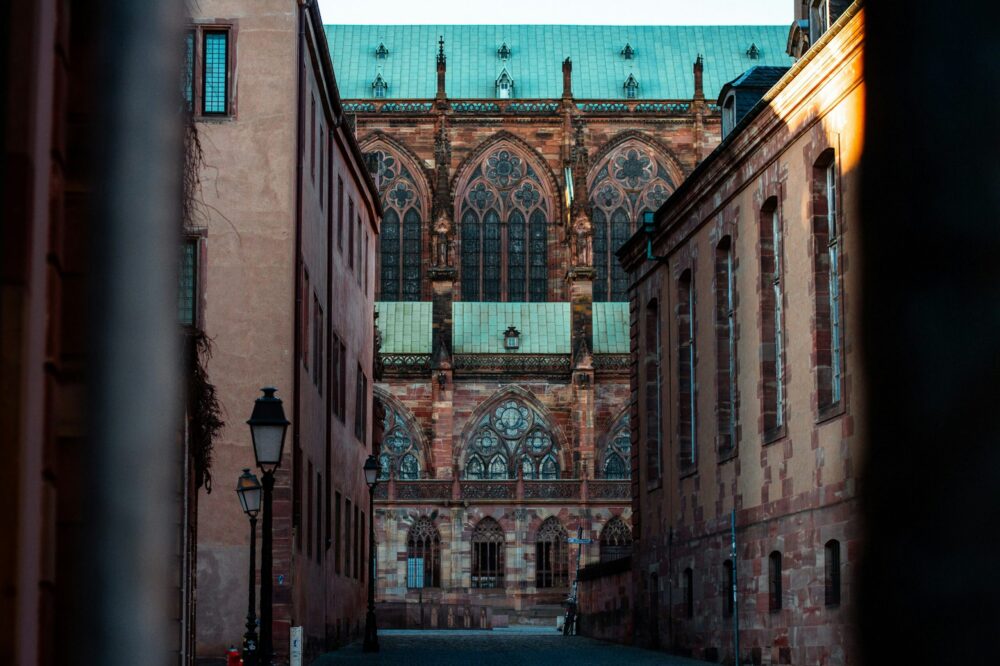 What is the cost of living in Strasbourg for students?