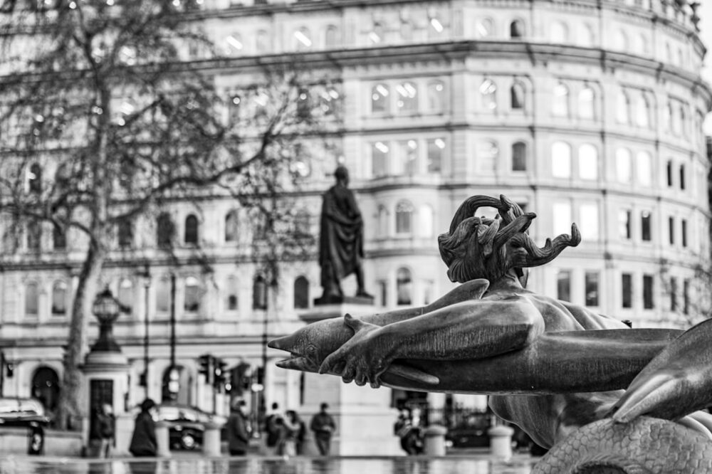 What is the duration of a typical undergraduate degree in London?