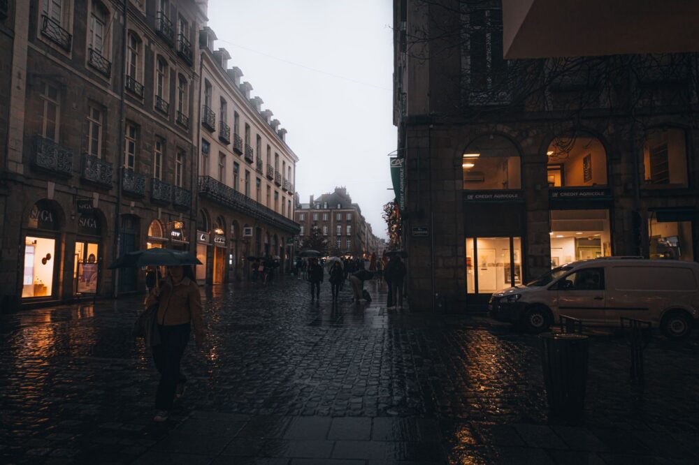 What is the student email system at Lyon universities?