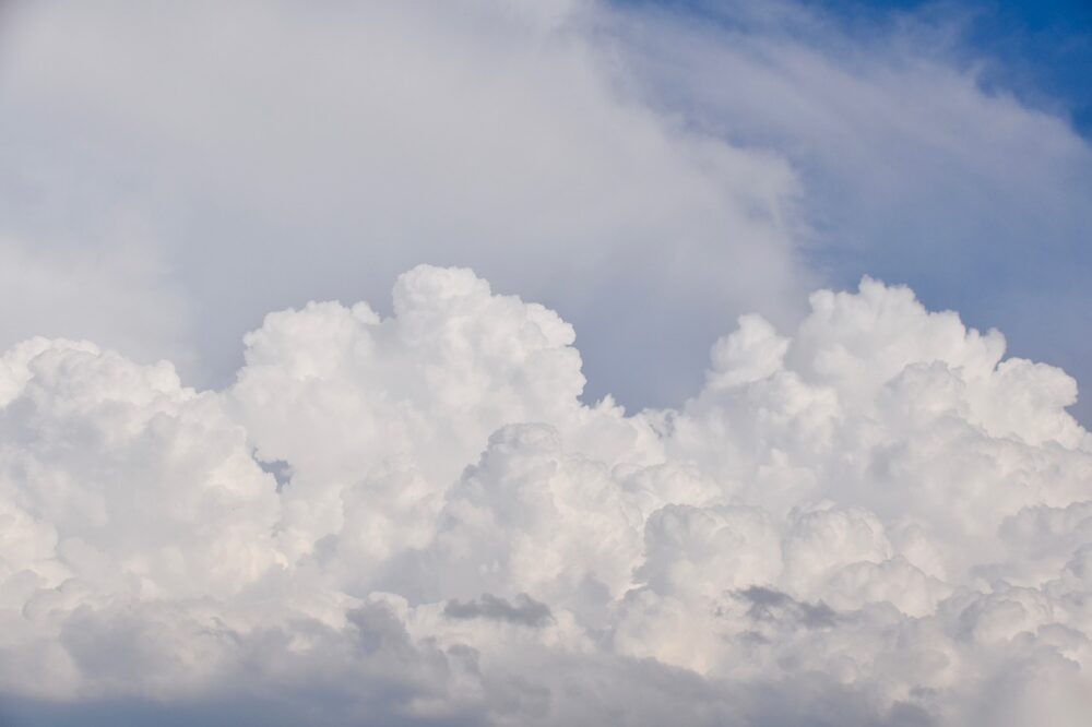 What is the weather like in Barcelona during spring?