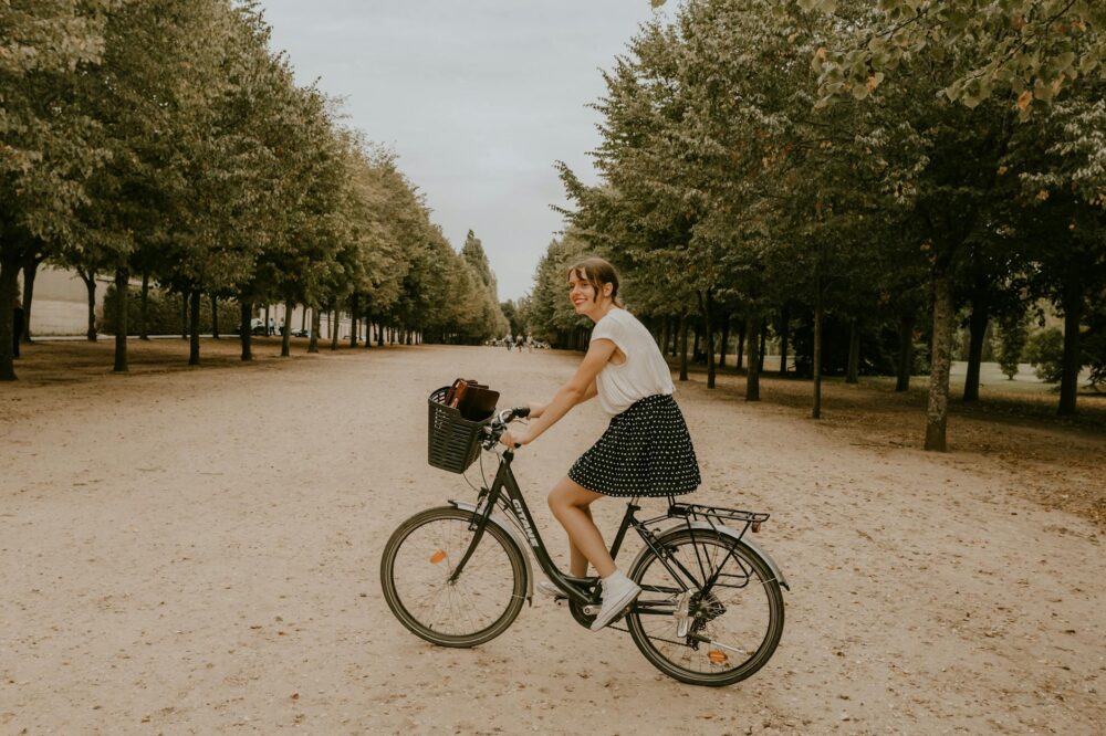 What should I wear in Paris in May?