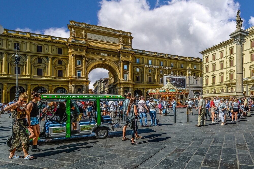 Where should solo female travelers stay in Florence?
