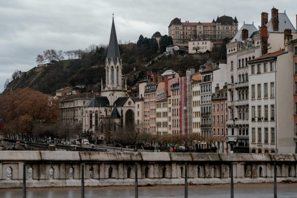 Where to find the best organic coffee in Lyon cafes in 2026?