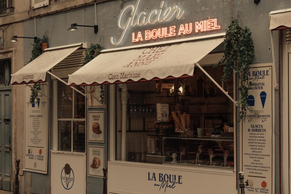Where to find the best pike quenelle in Lyon in 2026?