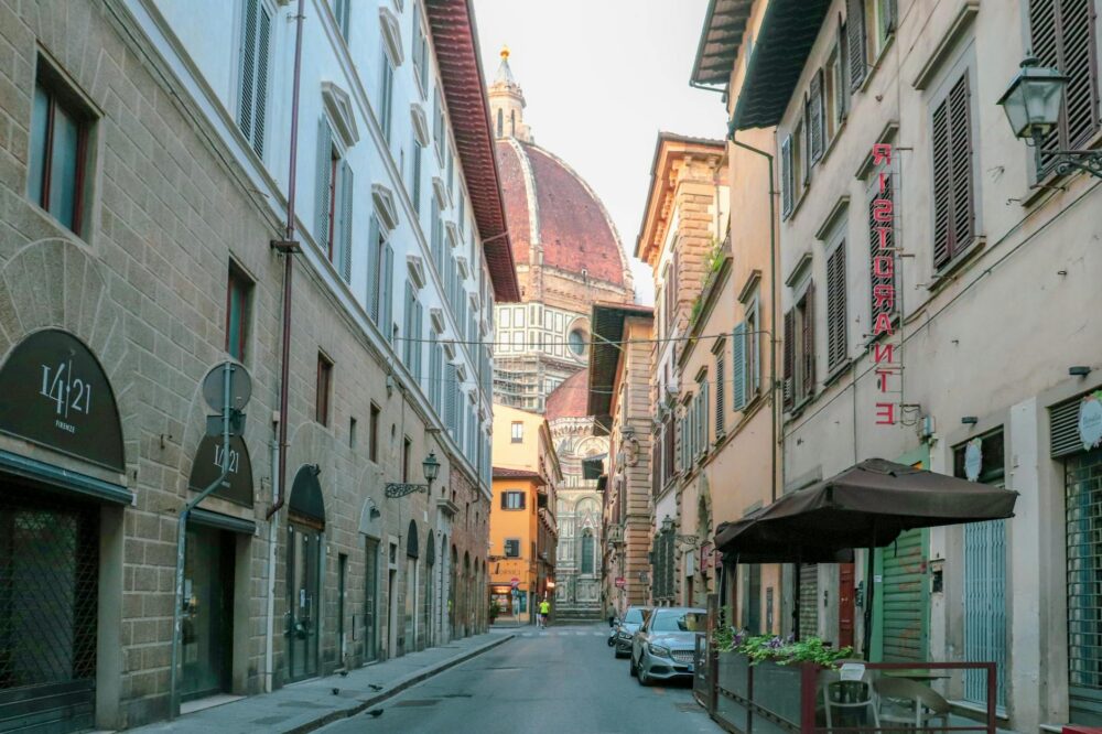 Where to get the best latte in Florence in 2026?