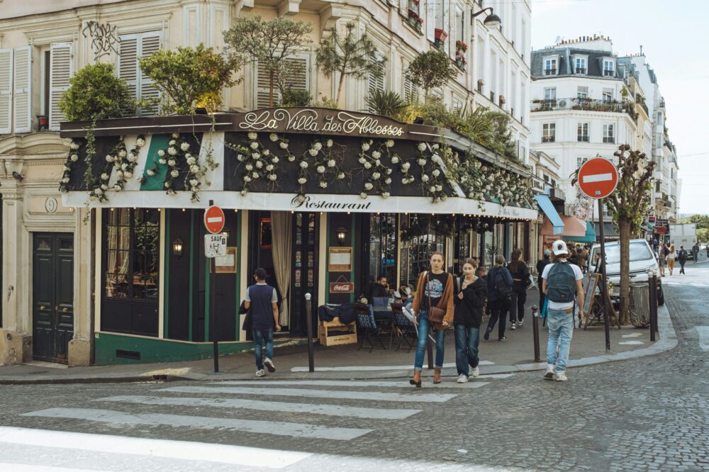 Where to get the best macarons in Paris 2026?