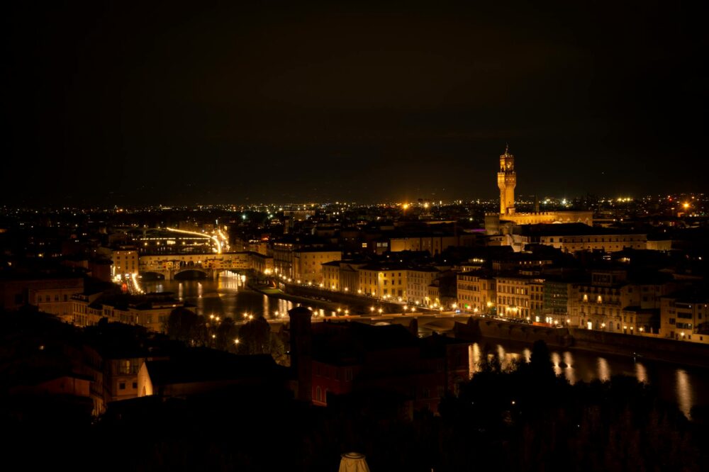 Which 5 star hotels in Florence are pet-friendly?