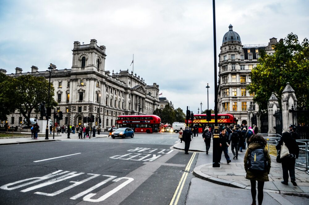 Which 5-star hotels in London are pet-friendly?
