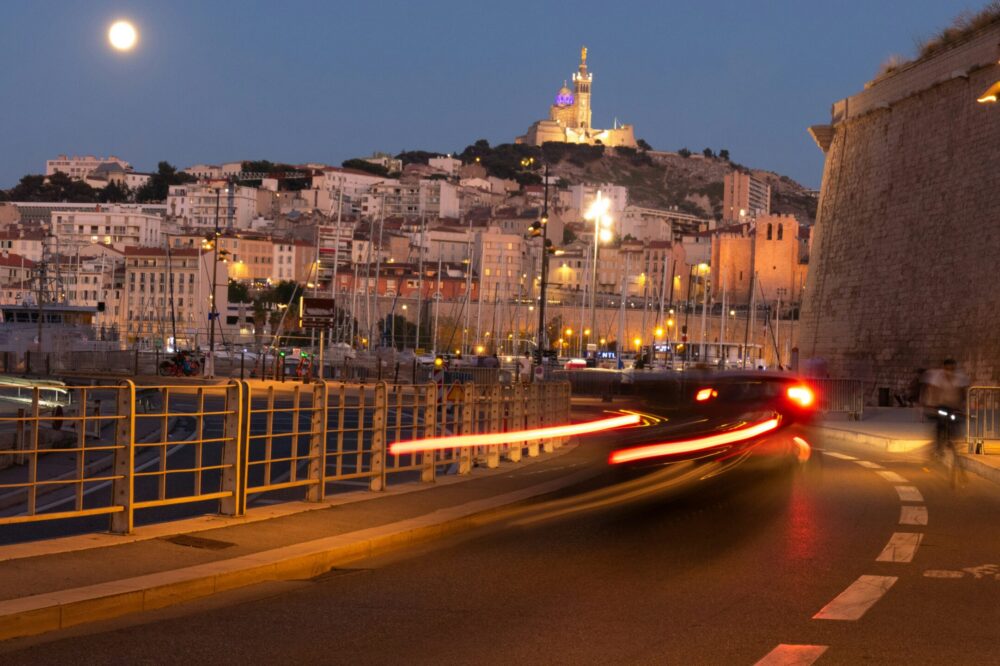 Which 5 star hotels in Marseille have the best pool?