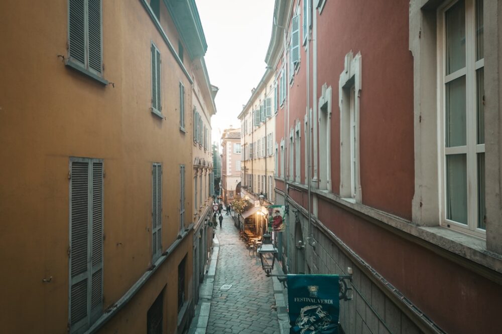 Which cafes in Florence offer coffee workshops in 2026?