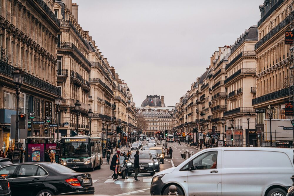 Which cafes in Paris have the best views of the city in 2026?