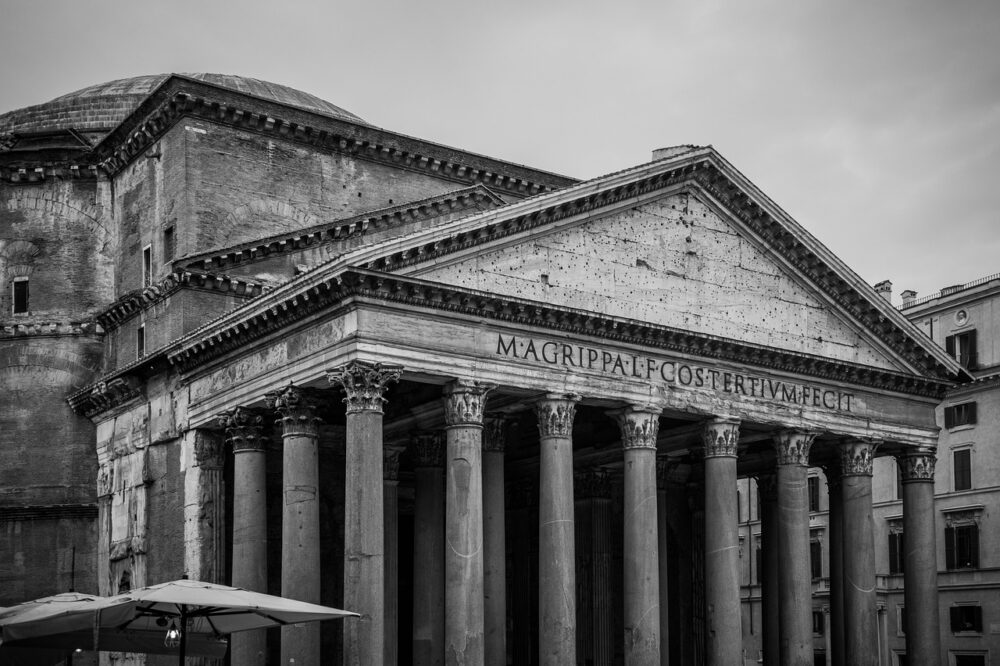 Which cafes in Rome have the best hot chocolate in 2026?