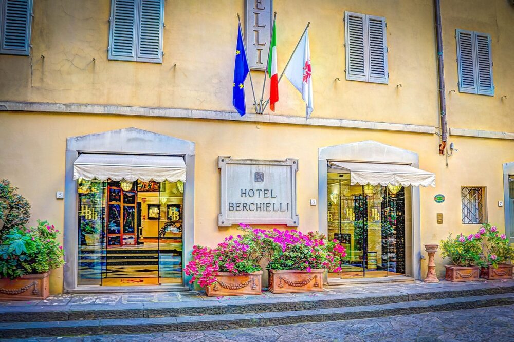 Which Florence hotels have 24-hour security for solo guests?