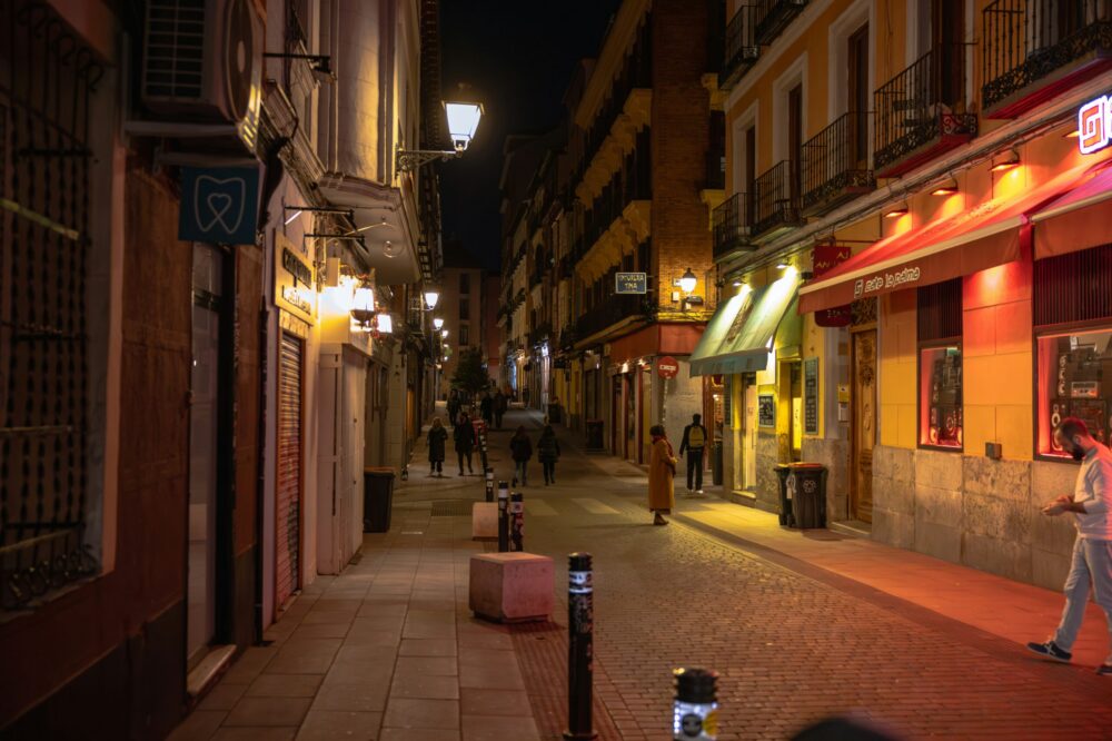 Which Madrid hotels offer airport transfers?