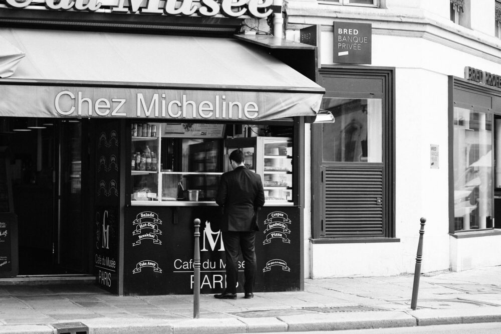 Which Paris cafes have outdoor seating in 2026?