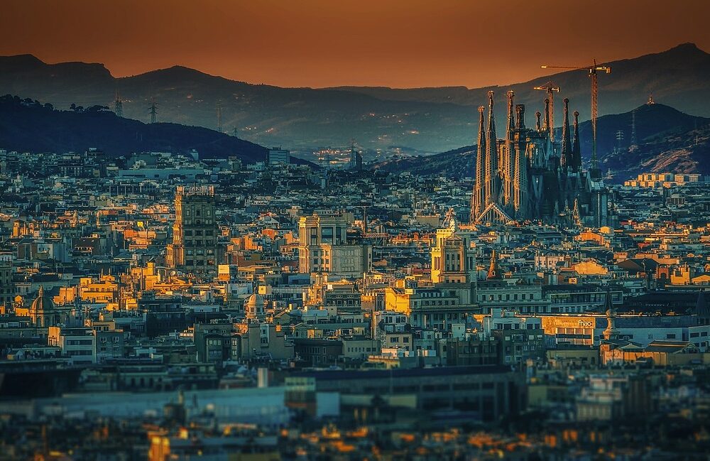 Which restaurants in Barcelona have a Michelin star and a view in 2026?