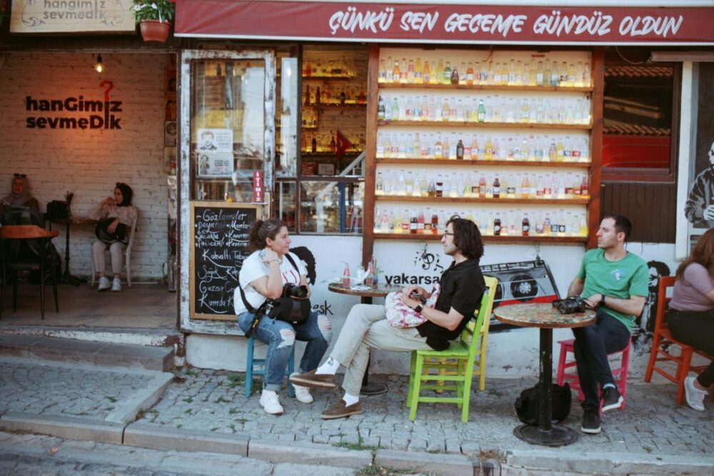 Which restaurants in Istanbul have the best wine lists?