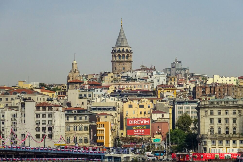 Which restaurants in Istanbul offer gluten-free options?