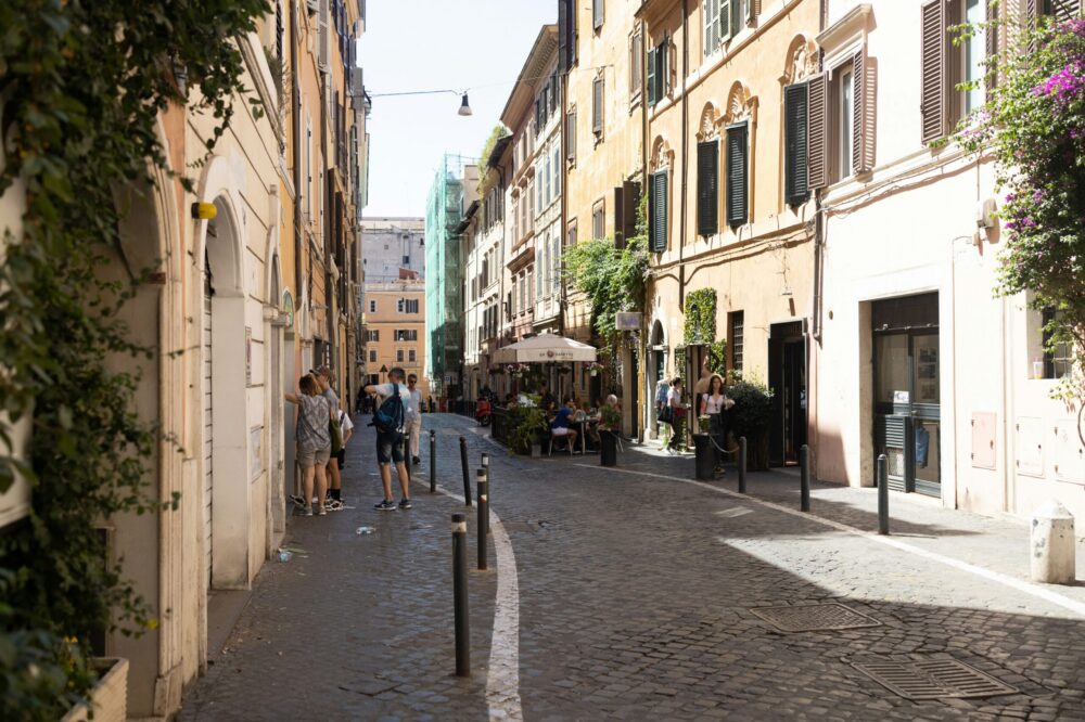 Which Rome hotels have the best reviews for cleanliness?
